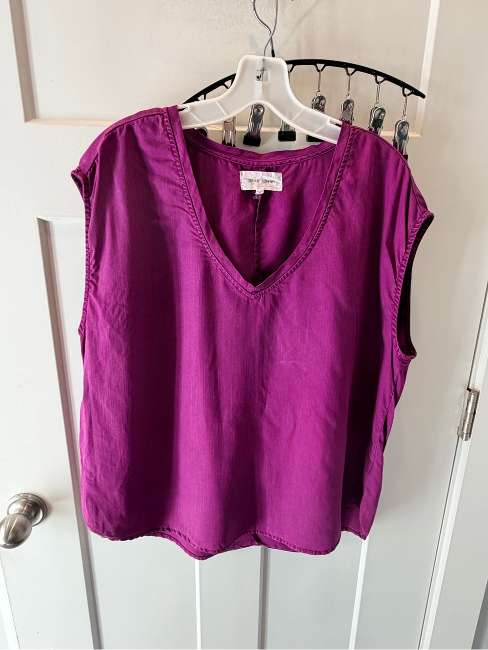 Dear John Top Womens Large Magenta Purple V Neck 100% Tencel Relaxed Blouse